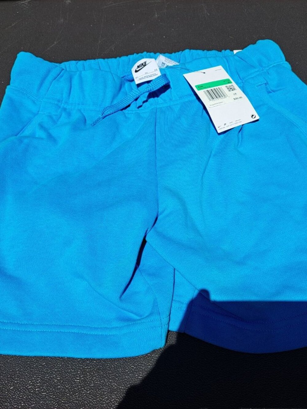 new Nike Kids Blue Athletic Shorts XL Standard Fit 80% Cotton Blend Embroidered